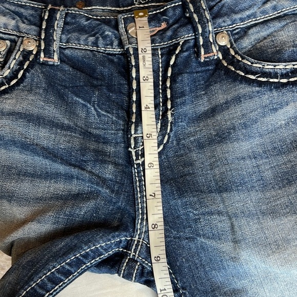 Miss Me Y2K faded flap pocket Bermuda Denim Jean shorts SZ 28 New - Picture 9 of 9